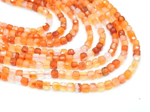 Perles en cornaline facettées en forme de cube - 15 pouces, 4 mm environ, orange multi-tons, pierre naturelle, fournitures pour la fabrication de bijoux, vente en gros, nouveauté - Product Image 3