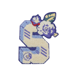 Patch brodé universel à motif clair et détails délicats, avec surpiqûres vives et fil fin, facile à coudre - Product Image 2