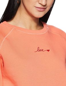 เสื้อสเวตเชิ้ตคอกลมสีคอรัลสำหรับผู้หญิง ปักลายคำว่า Love ด้านหน้า สีพื้น แขนยาว สวมใส่สบายๆ ในฤดูใบไม้ร่วง - Product Image 4
