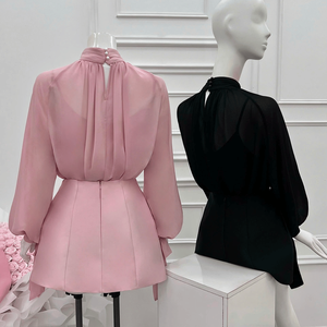 Elegante conjunto de dos piezas para mujer con top de manga abullonada y falda de línea A, diseño personalizado de Vietnam Manufacturing Clothing. - Product Image 1