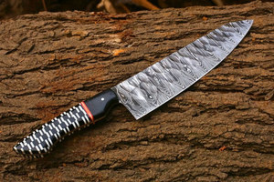 Nouveau Couteau de Chef Japonais Artisanal en Acier Damas, Lame Affûtée de 8 Pouces, Manche en Résine Ambidextre, Couteau de Cuisine à Torsion Damas - Product Image 4