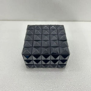 Encuentra Iconos Similares: Cajas de Almacenamiento de Resina y Grava de Cristal Natural Ecológicas al por Mayor para Regalos, Diseño, Decoración del Hogar y Bodas - Product Image 1