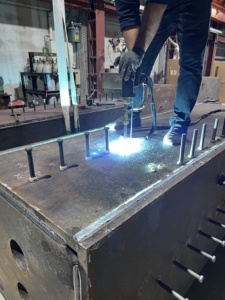 Caja de vigas de acero galvanizado para uso en construcción - Product Image 3