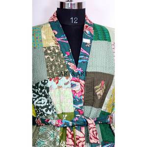 Nuevo Kimono Vintage de Seda con Parches Kantha, Bata Reciclada con Cinturón, Ropa de Dormir para Mujer - Product Image 4