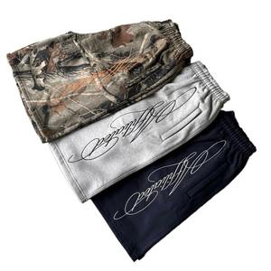 Pantalones Cortos Deportivos de Felpa Francesa Gruesa, Lavados a Medida, Suaves, 100% Algodón, Estilo Urbano, Bordado 3D, Cintura Elástica, Camuflaje - Product Image 1