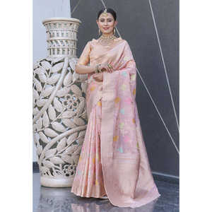 Sari de Organza Rosa Bebé con Bordado Jaal Zari para Damas de Honor de Elite Weaves - Product Image 3