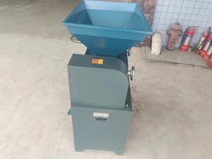 Trituradora de rollo Elaboración de maíz Sorgo <span class=keywords><strong>Avena</strong></span> Cacahuete Colza Cultura Prensa Máquina aplanadora de rollos - Product Image 3