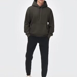 เสื้อฮู้ดดี้ผู้ชายคุณภาพสูงสำหรับฤดูหนาว สีสันตามสั่ง ผลิตจากโพลีเอสเตอร์ทอเนื้อแน่น ย้อมสีแบบ Garment Dyed แขนยาว มีซับใน แห้งเร็ว ขายส่ง - Product Image 1