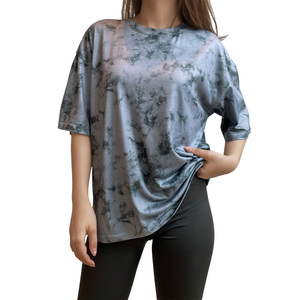 เสื้อยืดมัดย้อมสำหรับสตรีเสื้อคอตตอนน้ำหนักเบาเครื่องแต่งกายลำลองแฟชั่นออกแบบแบรนด์ได้ตามต้องการ - Product Image 1