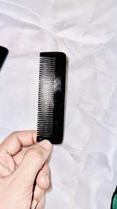 Peine de Barba de Cuerno Natural Hecho a Mano, Tamaño de Bolsillo, para Peinado y Cuidado Personal, Ideal para Barbería, Salón, Viajes y Regalos - Product Image 3