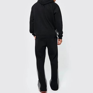 Conjunto Deportivo para Hombre, Sudadera con Capucha Negra, Pantalones Jogger, Color Sólido, Ropa Deportiva Informal, Transpirable, de Poliéster, Dos Piezas - Product Image 1