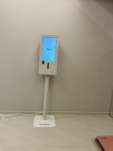 เครื่องวิเคราะห์สุขภาพร่างกายอัจฉริยะ Bodydot BDF1000 ที่ใช้พลังงาน AI โครงอะลูมิเนียมอัลลอยด์ ไม่สามารถพับได้ ติดตามท่าทางร่างกายแบบเต็มรูปแบบ - Product Image 1