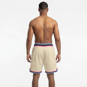 Shorts de basket-ball en maille style Miami personnalisés, respirants, en polyester, imprimés graphiques, shorts de sport, streetwear, fournisseur OEM ODM - Product Image 2