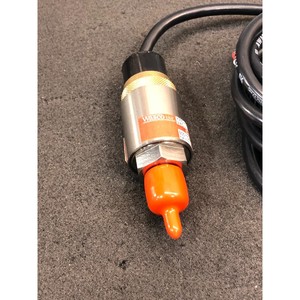 สวิตช์สุญญากาศ Wasco V250V-31W3A-X/9830, 500 Torr - อุปกรณ์และอะไหล่เซมิคอนดักเตอร์ระดับโลกที่เชื่อถือได้ - Product Image 1