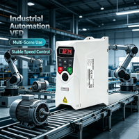Pompe solaire VFD 0,7 kW-4 kW triphasée, idéale pour les petites pompes à eau, l'emballage alimentaire, la transformation alimentaire, le travail du bois et la gravure