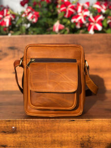 Véritable sac à main en cuir véritable Crunch fait à la main pour femmes sac à bandoulière élégant vente à chaud personnalisé sacs à bandoulière en cuir pleine fleur - Product Image 3