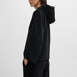 Survêtement 2 pièces en velours en mélange de coton le plus confortable pour femmes Sweat à capuche noir solide et pantalon de survêtement pour le printemps - Product Image 3