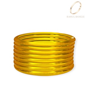 Ensemble de bracelets tendance jaunes en acrylique style cachemire, collection élégante de bracelets en gelée au prix le plus bas pour femmes - Product Image 4