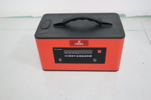 Arrancador de baterías de 12V OEM ODM con más de 10 protecciones de seguridad: sobrecarga, sobredescarga, sobrecorriente, sobrecalentamiento, cortocircuito - Product Image 2