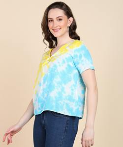 มาเอส่า เสื้อผ้าผู้หญิง ผ้าเรยอน ย้อมสีแบบไท-ได คอวี แขนสั้น ลำลอง ทรงปกติ คอลเลกชันดีไซเนอร์ ผ้าเนื้อบางเบาและระบายอากาศได้ดี - Product Image 2
