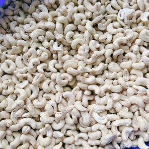 เม็ดมะม่วงหิมพานต์ราคาถูก SANTIGO แบบเม็ดเปลือกเปลือย ขายส่ง ระยะเวลาจัดส่งรวดเร็ว Noix De Cajou - Product Image 1