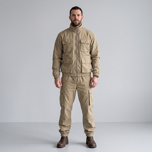 Chándal de nailon para hombre, moderno, hecho con material de primera calidad, ofrece un ajuste cómodo y una sensación ligera, chándal de nailon para hombre para fitness - Product Image 4
