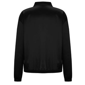 เสื้อแจ็คเก็ตบอมเบอร์ผ้าซาตินสำหรับผู้หญิงไซส์ใหญ่ สีดำ ซิปยาวเต็มตัว แฟชั่นเสื้อแจ็คเก็ตวาร์ซิตี้ผ้าซาตินไหม พร้อมบริการ OEM - Product Image 2