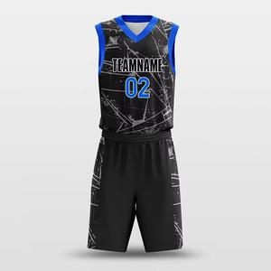 Ensemble de maillot de basket-ball personnalisé sublimé, séchage rapide, coupe ample, maillot d'équipe léger, short en maille interlock - Product Image 2