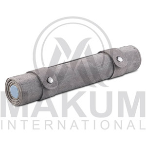 Backgammon enroulable en cuir de haute qualité, design personnalisé avec jetons noirs et blancs - Product Image 3