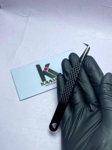 Pince à épiler professionnelle Kaamir pour extensions de cils, en acier inoxydable, lisse, 12 mm, anti-magnétique, précision, volume, logo personnalisé - Product Image 6