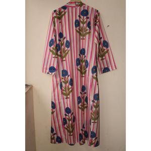 Vestido Maxi de Algodón con Estampado Artesanal Boho para Mujer, Rayas Rosas y Flores Azules, Corte Holgado, Cuello en V, Vestido Largo - Product Image 3