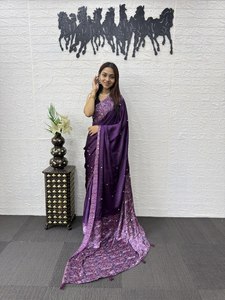 <b>Green</b> <b>Silk</b> Saree With Embroidery Traditional Women's Wear India Pakistan Wedding Engagement All Seasons - Product Image 3