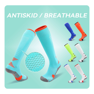 Chaussettes de football blanches mi-hautes avec bordure rouge, respirantes, tricotées, pour adultes, pour le sport d'été, pour hommes - Product Image 3