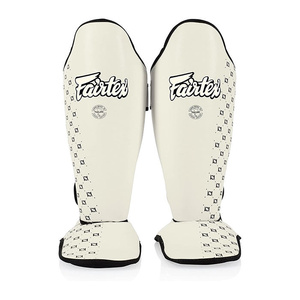 Protège-tibias Fairtex de qualité supérieure, personnalisés pour la compétition, protège-tibias professionnels pour l'entraînement au Muay Thai et au Kick Boxing - Product Image 6