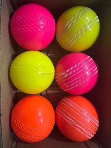 Balle de cricket à air de haute qualité fabriquée en Inde-Wind Ball - Product Image 4