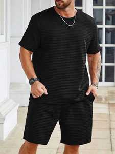 Ensemble 2 pièces pour homme, mode été, t-shirt décontracté à col rond respirant et short, couleur unie, tissage tricoté pour le sport et les loisirs - Product Image 3