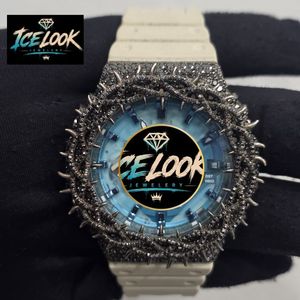 Reloj de Cuarzo de Acero Inoxidable de Lujo con Cristal de Zafiro, Esfera Azul, Correa con Pedrería, Edición Limitada, Visualización de Día/ Fecha - Product Image 5