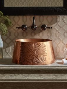 Lavabo de Cobre Inspirado en la Herencia, Hecho a Mano, con Textura Rica y Carácter Artístico Tradicional - Product Image 5