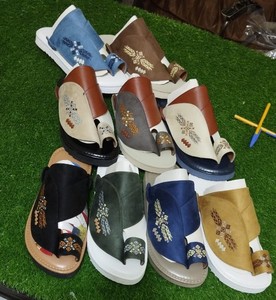 Zapatos Árabes Clásicos, Sandalias Árabes de Cuero Sintético Duradero, Antideslizantes, con Suela Suave de PU, Pantuflas Saudíes, Perfectas para Uso Casual 2026 - Product Image 6