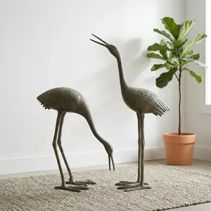Paire de figurines de grue en bronze faites à la main, finition patinée, sculpture animale minimaliste, décoration de table, présentation pour salon - Product Image 6