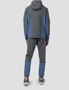 Conjunto de Chándal Personalizado de Poliéster y Nylon con Chaqueta Cortavientos y Pantalones Jogger con Cremallera para Hombre - Product Image 6