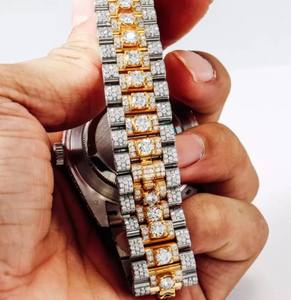 Reloj de Diamantes Moissanite Moderno de la Mejor Calidad, Último Modelo Bicolor, Deportivo y Elegante, Reloj de Moda con Moissanite VVS - Product Image 4