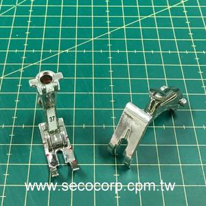 0011277100 Pied quart de pouce 1/4 pouces, PIED-DE-BICHE, PIÈCES DE RECHANGE POUR MACHINE À COUDRE DOMESTIQUE, FABRIQUÉ À TAIWAN,Bernina - Product Image 3