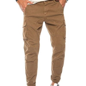 Pantalon cargo fonctionnel avec plusieurs poches, construction en tissu résistant, logo personnalisé, adapté au streetwear - Product Image 6