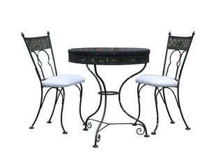 Ensemble de meubles de jardin en fer forgé contemporain pour terrasse, balcon et jardin, avec une structure robuste et un design élégant - Product Image 6