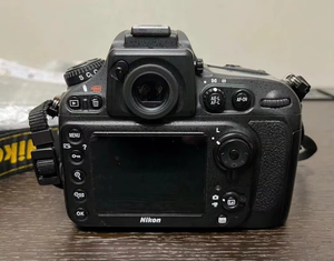 Cámara réflex digital de fotograma completo Nikon D800 usada con sensor CMOS y tarjeta SD - Opción económica - Product Image 2