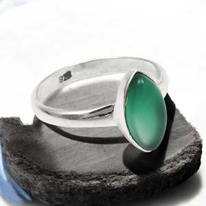 Bague Cocktail Bohème en Argent Sterling 925 Oxydé avec Onyx Vert Taille Marquise Sertie en Bezel – Bijoux en Gros - Product Image 3