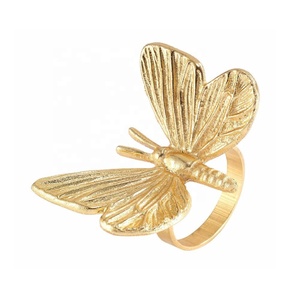 Nouvel arrivage Anneau de serviette en métal papillon antique doré Rond de serviette durable et écologique en tissu Papier à manger Vaisselle pour fête de mariage - Product Image 1