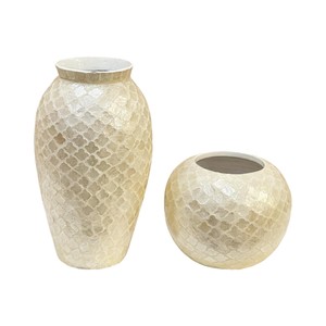 Jarrón Moderno Minimalista de Madreperla para Centro de Mesa y Decoración de Interiores - Product Image 2