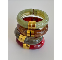 Bracelets en résine faits à la main de haute qualité, écologiques, avec finition lisse, design coloré pour femmes et filles, bijoux de mode, anniversaire